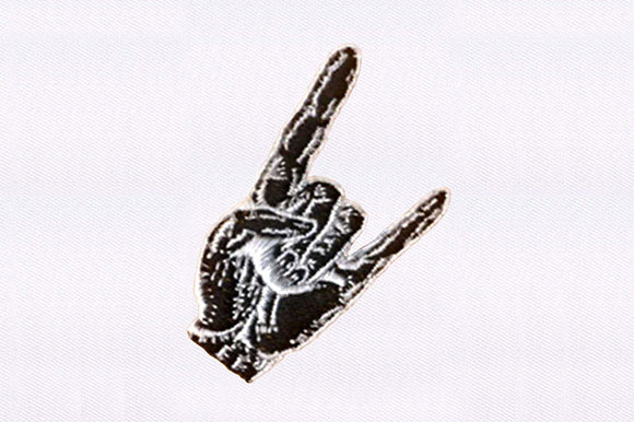 Horns Hand Sign: A Designerโs Real-World Embroidery Review