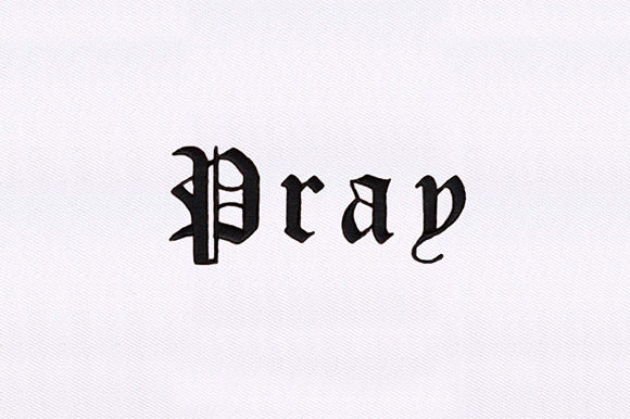 Positive Pray: A Seasonal Embroidery Design Review
